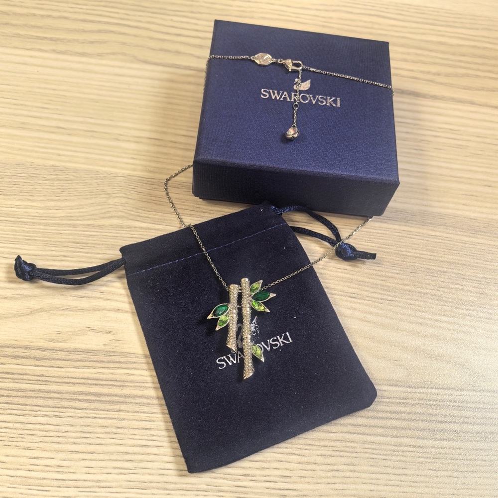 Swarovski Green and Gold Necklace
